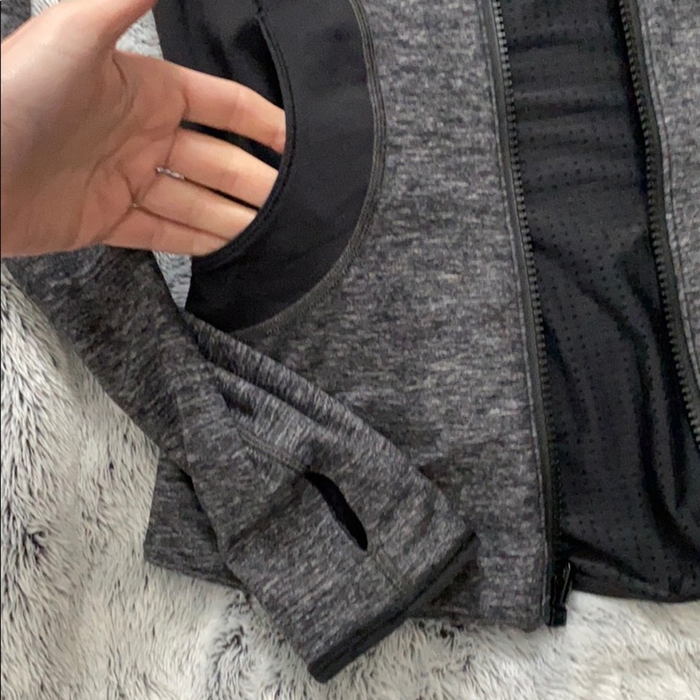 Reversible lululemon jacket - Picture 6 of 7